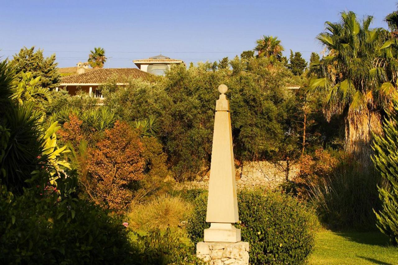 Villa Del Commendatore Sirugo Avola Exterior photo