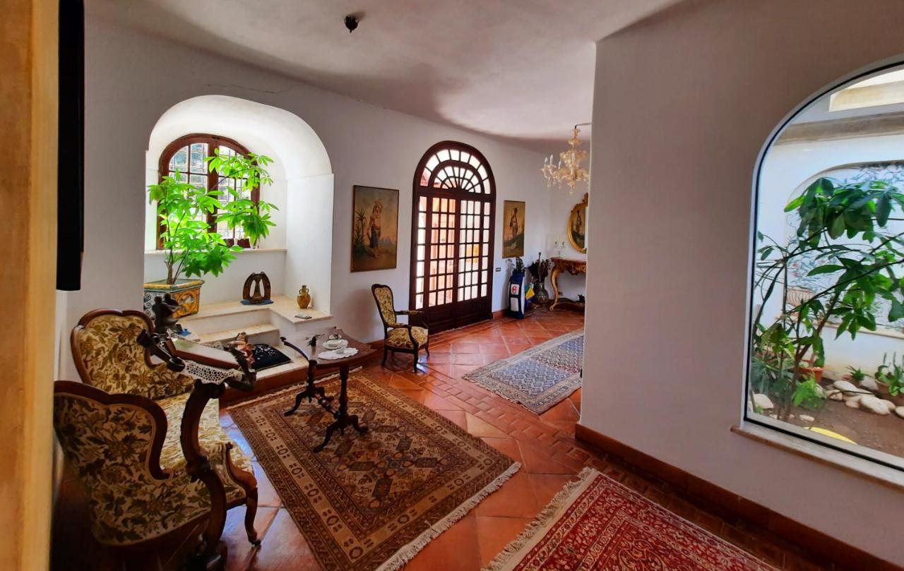 Villa Del Commendatore Sirugo Avola Exterior photo
