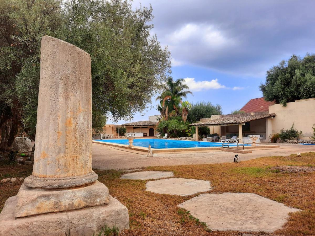 Villa Del Commendatore Sirugo Avola Exterior photo